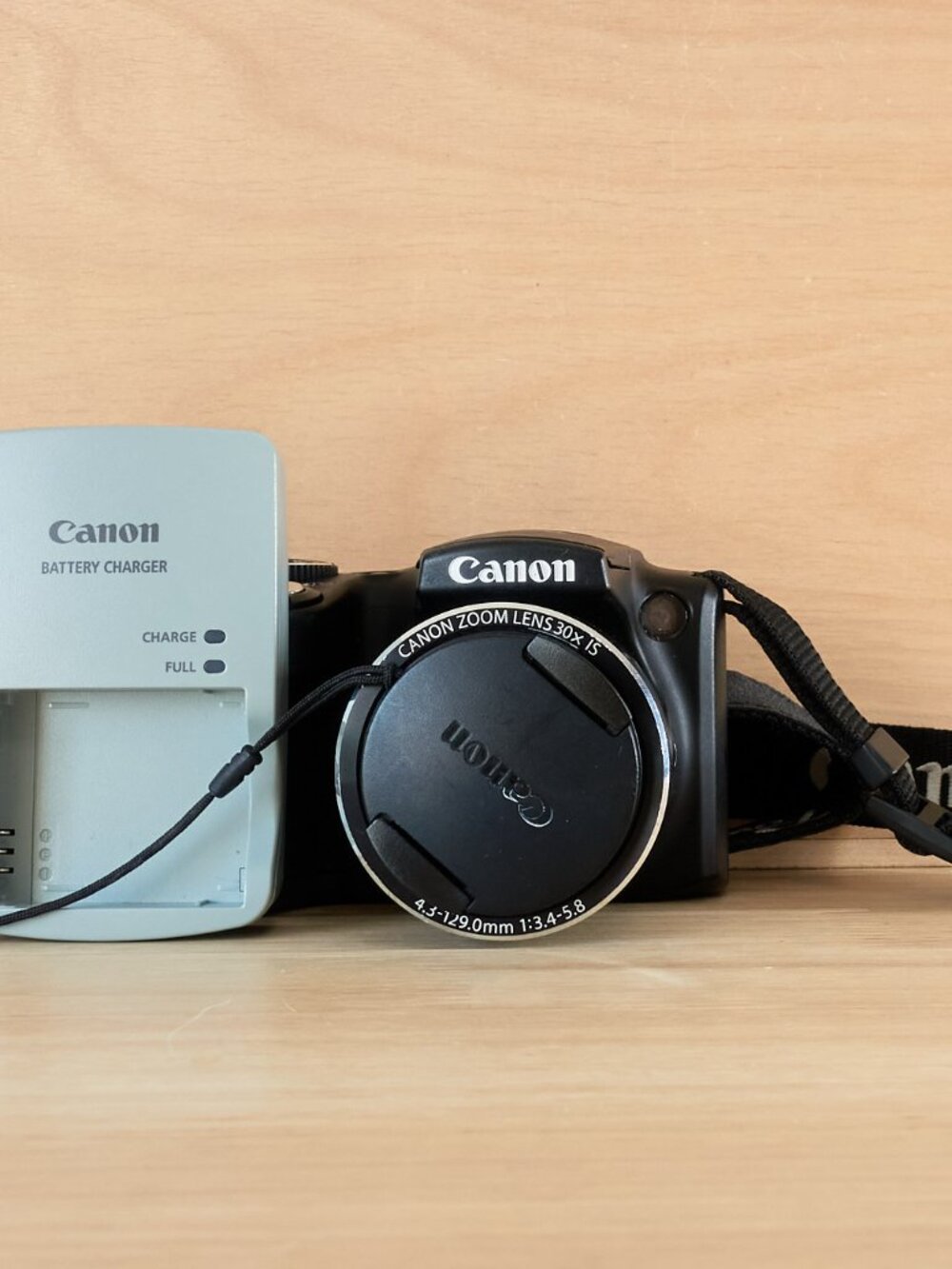 Canon PowerShot SX500 IS 16MP 30x Optical Zoom Bridge Camera Tested - Picture 2 of 8